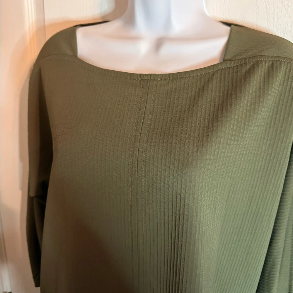 Zara Woman Ribbed Green Blouse 💚‎ - Picture 3 of 5